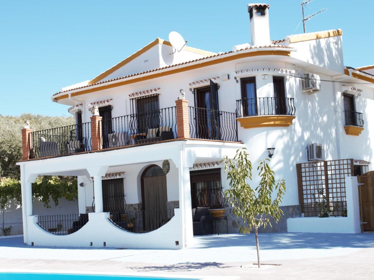 Casa De Las Montanas Villanueva del Trabuco Esterno foto